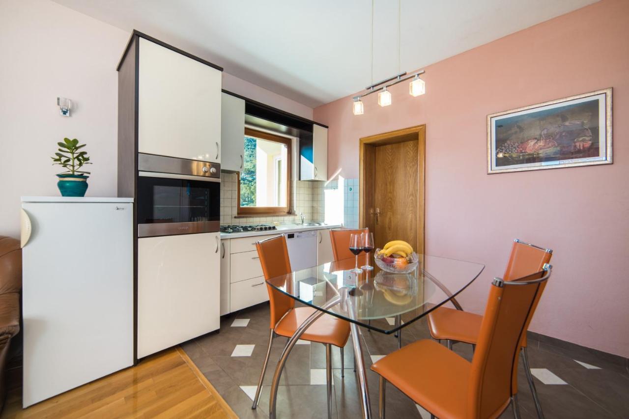 Apartment Biokovo Макарска Екстериор снимка